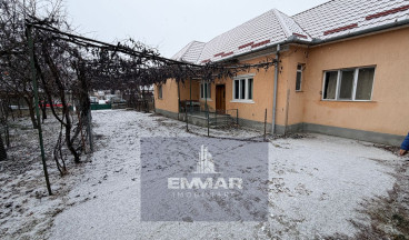 Casa de inchiriat cu gradina zona Tetarom - EMMAR Imobiliare